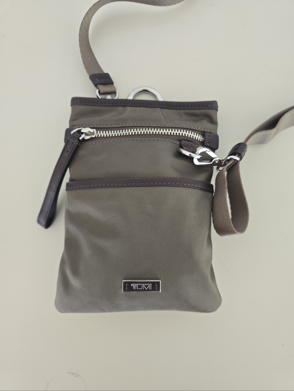 Tumi Travel Crossbody Pouch Nylon Leather Trim Green Brown Color Mini Size - Picture 7 of 12
